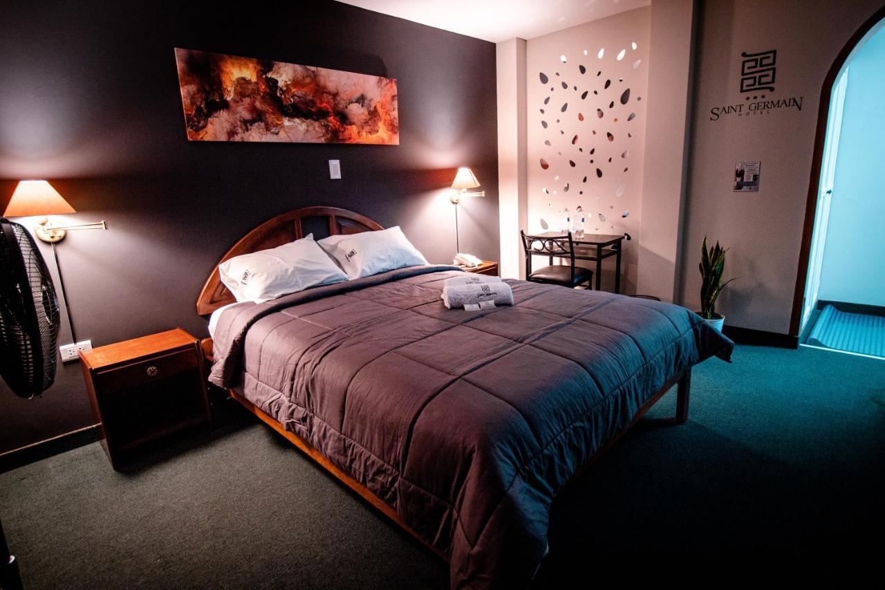 Saint Germain Hotel Trujillo Extérieur photo